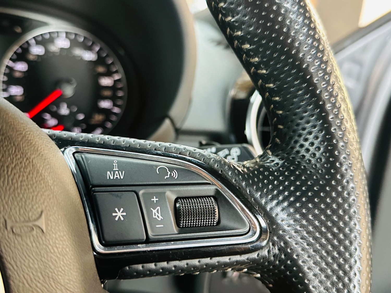 Used Audi A1 2016 for sale - 77015917: Photo 54