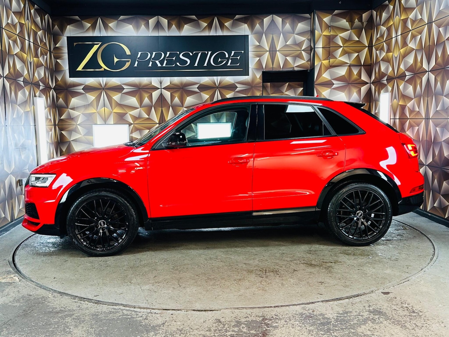 Used Audi Q3 2018 for sale - 76727991: Photo 11