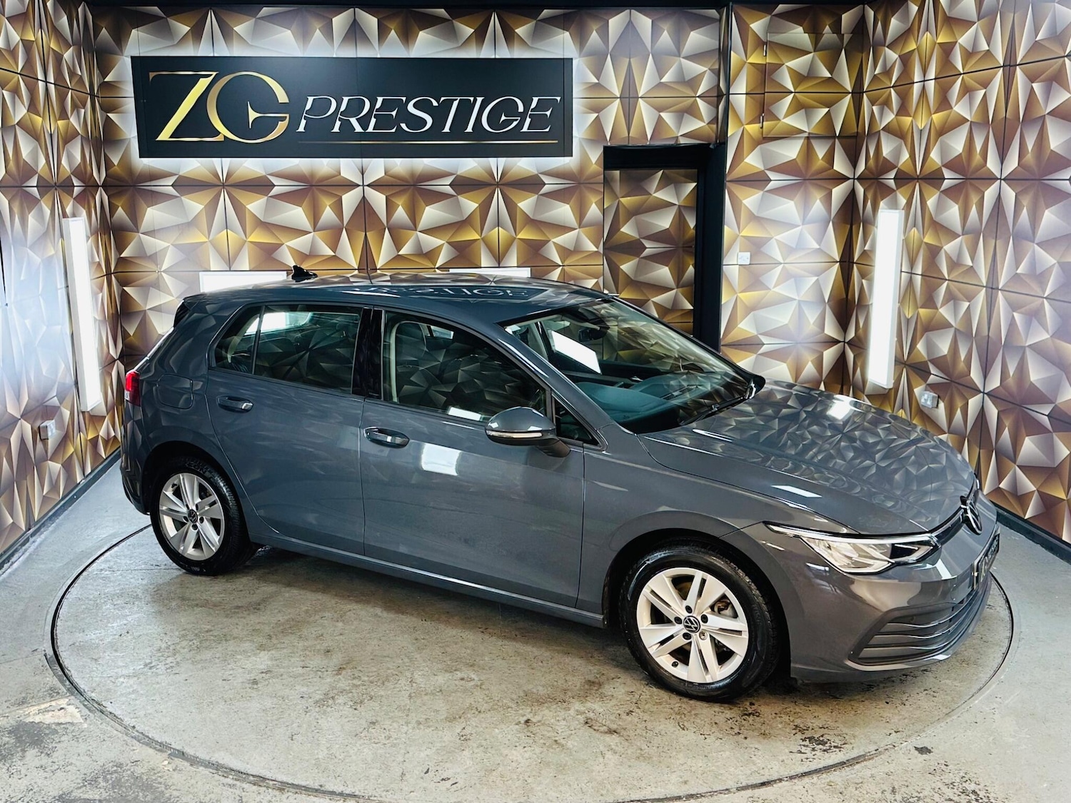 Used Volkswagen Golf 2020 for sale - 76371455: Photo 13