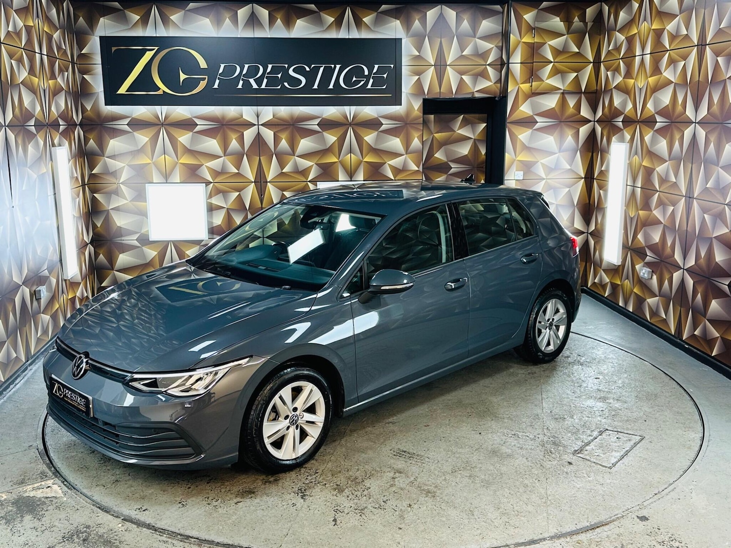 Used Volkswagen Golf 2020 for sale - 76371455: Photo 15