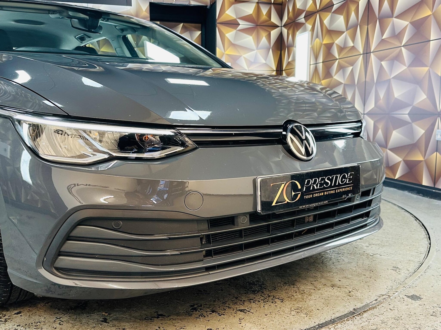 Used Volkswagen Golf 2020 for sale - 76371455: Photo 37