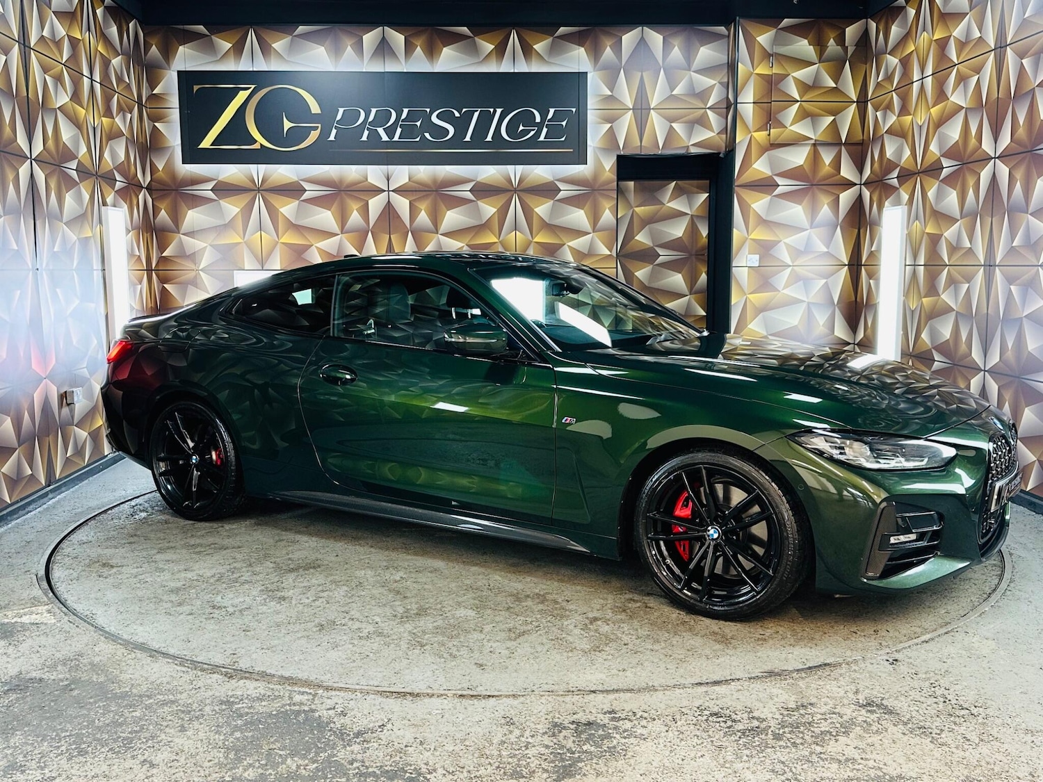 Used BMW 4 Series 2022 for sale - 76942419: Photo 1