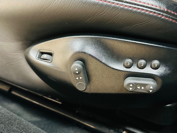 Used Maserati Granturismo 2017 for sale - 75564072: Photo 60