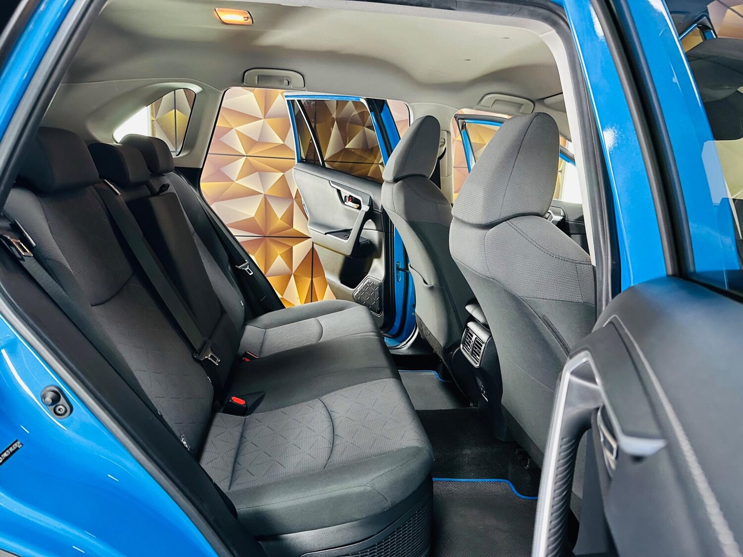 Used Toyota RAV4 for sale - 78148156: Photo 62