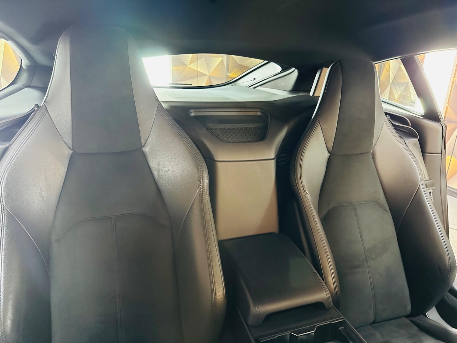 Used Jaguar F-Type 2018 for sale - 76952676: Photo 22