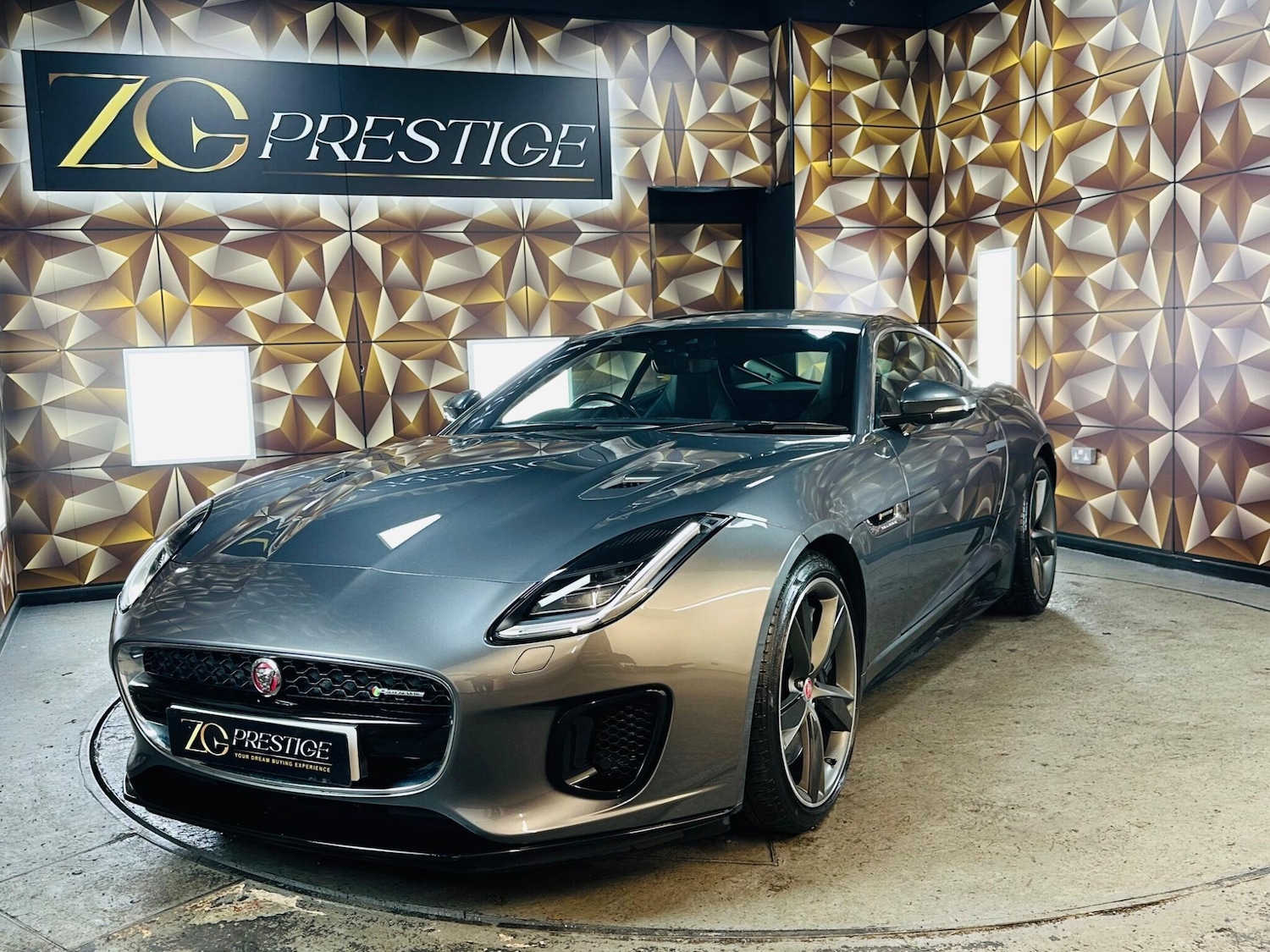 Used Jaguar F-Type 2018 for sale - 76952676: Photo 47