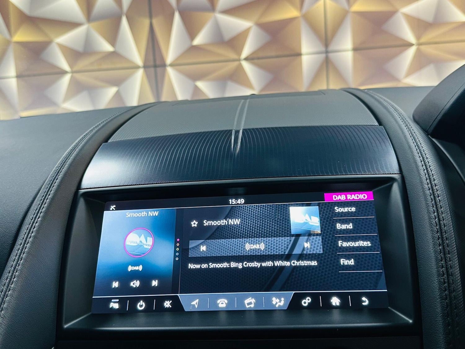 Used Jaguar F-Type 2018 for sale - 76952676: Photo 57