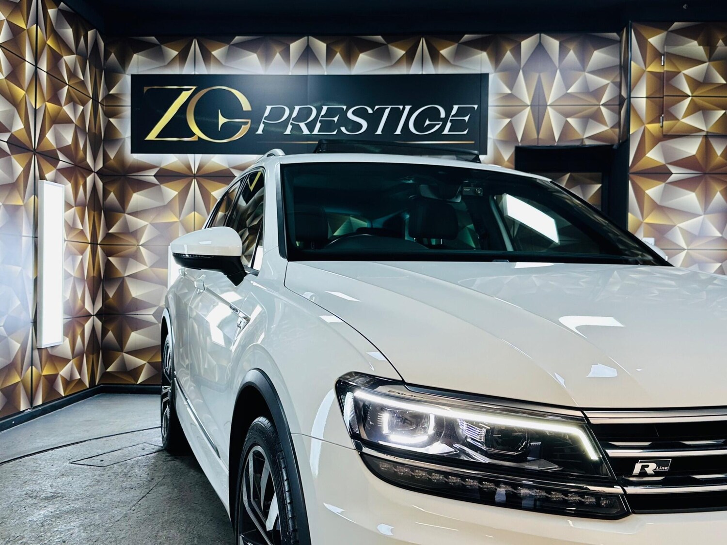 Used Volkswagen Tiguan 2020 for sale - 76189844: Photo 43