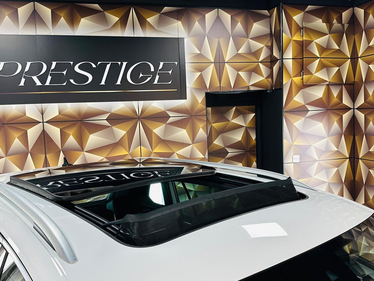 Used Volkswagen Tiguan 2020 for sale - 76189844: Photo 45