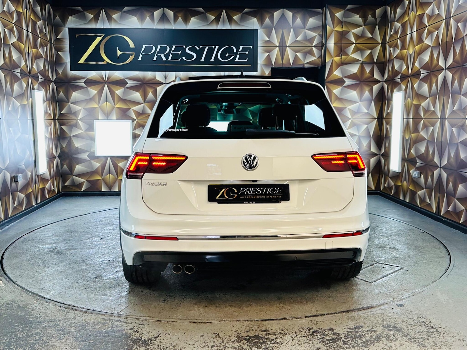 Used Volkswagen Tiguan 2020 for sale - 76189844: Photo 5
