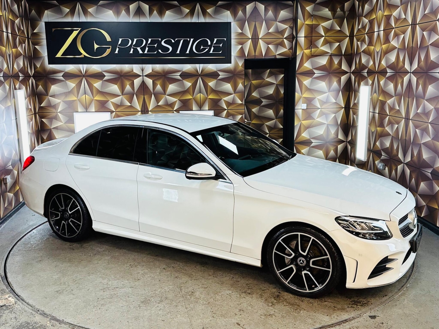 Used Mercedes-Benz C Class 2019 for sale - 76839671: Photo 13