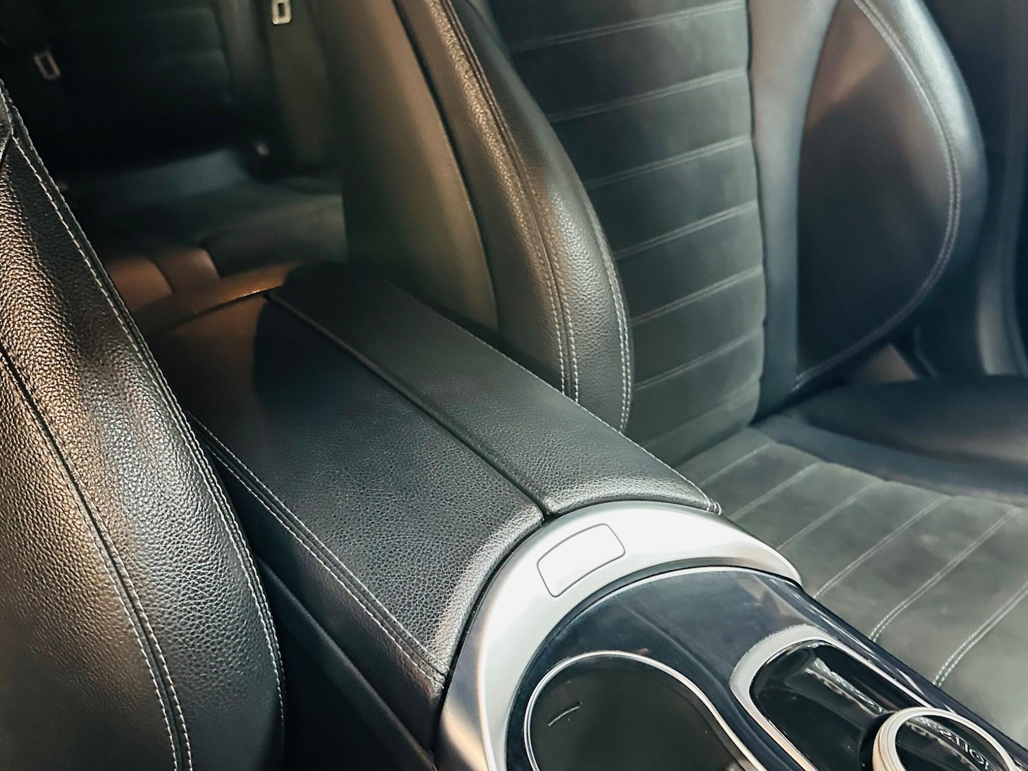 Used Mercedes-Benz C Class 2019 for sale - 76839671: Photo 57