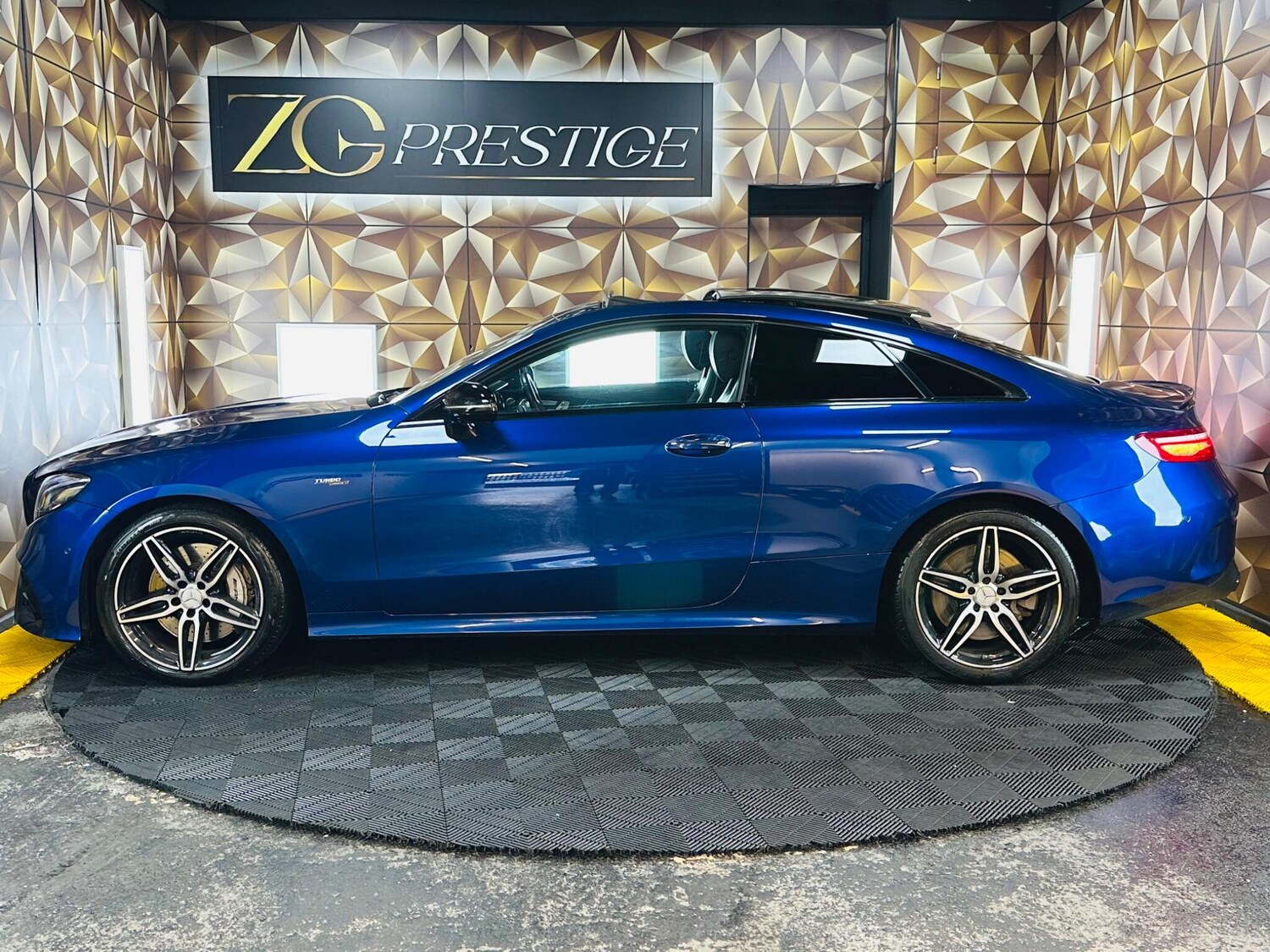 Used Mercedes-Benz E Class 2019 for sale - 77637820: Photo 11