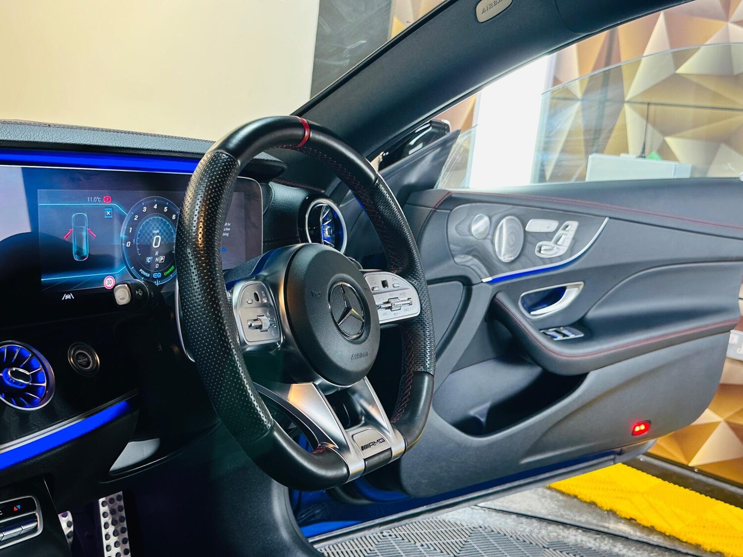 Used Mercedes-Benz E Class 2019 for sale - 77637820: Photo 18