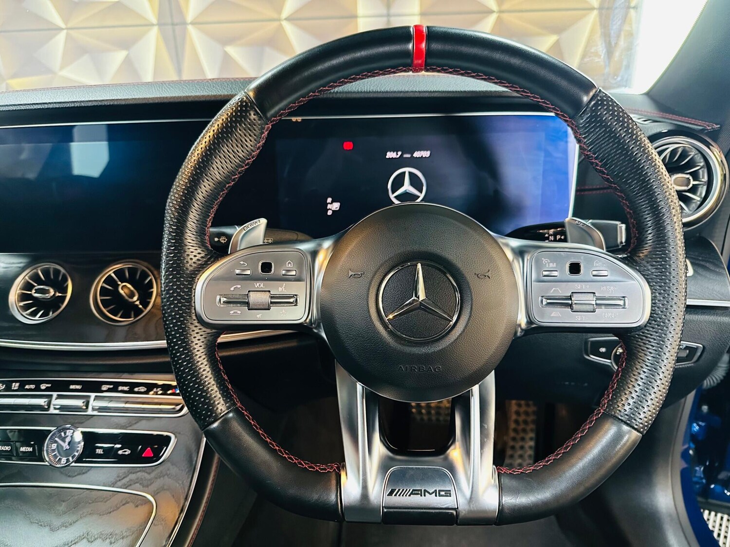 Used Mercedes-Benz E Class 2019 for sale - 77637820: Photo 55