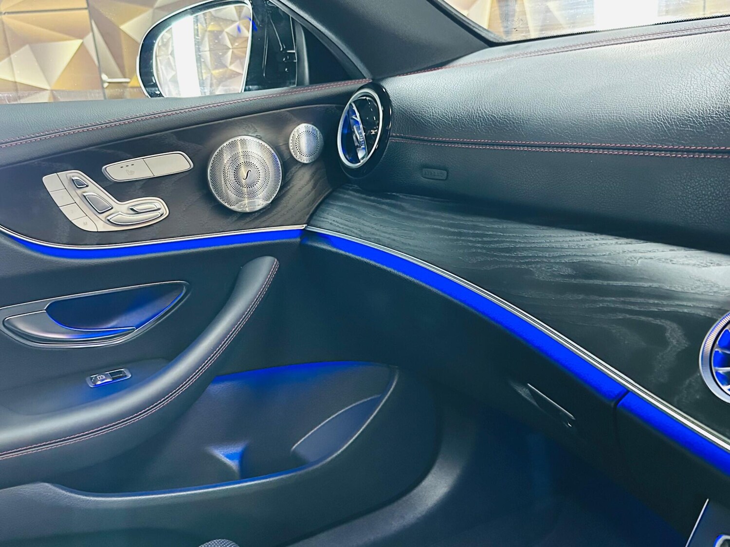 Used Mercedes-Benz E Class 2019 for sale - 77637820: Photo 66