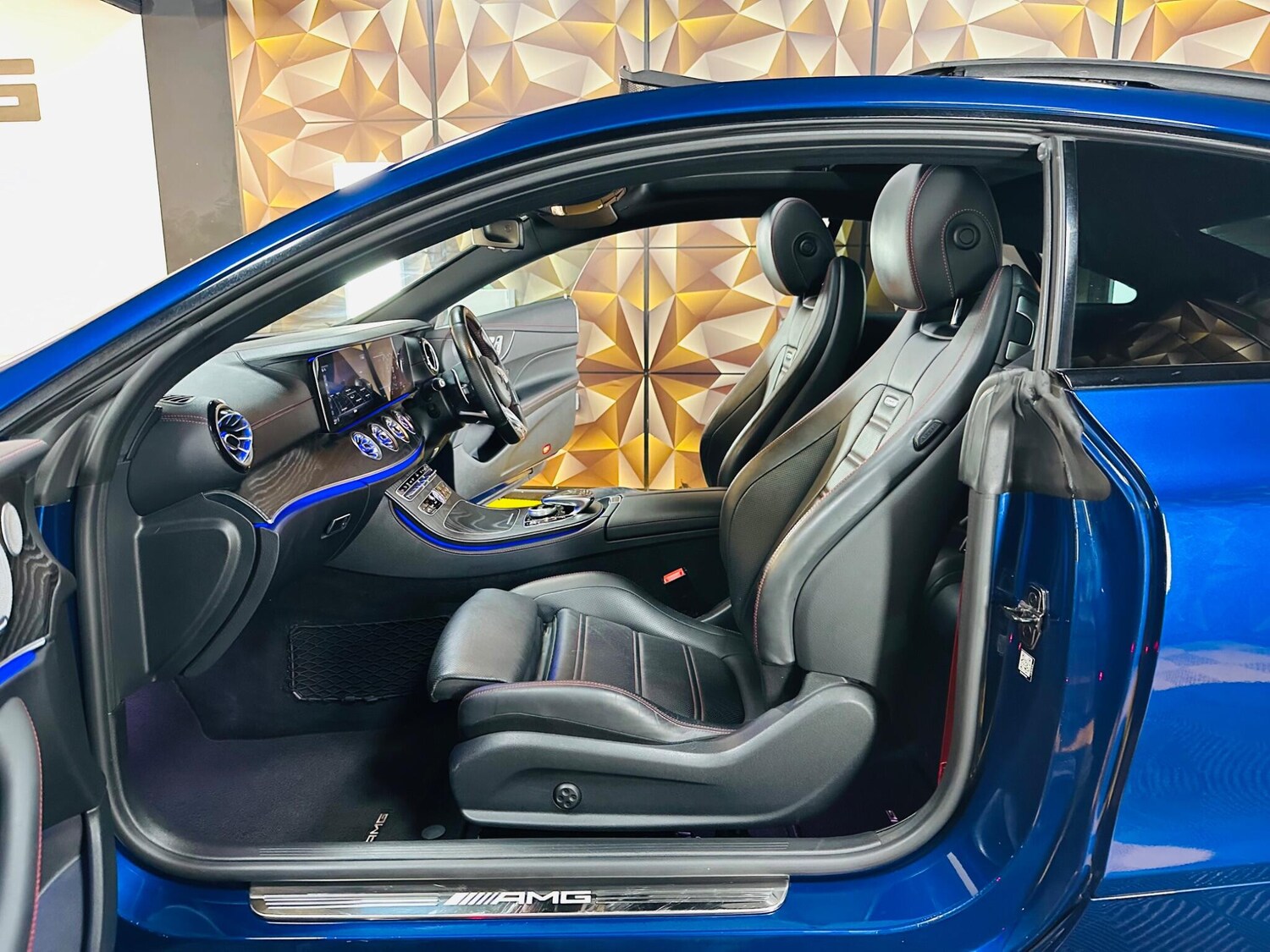 Used Mercedes-Benz E Class 2019 for sale - 77637820: Photo 72