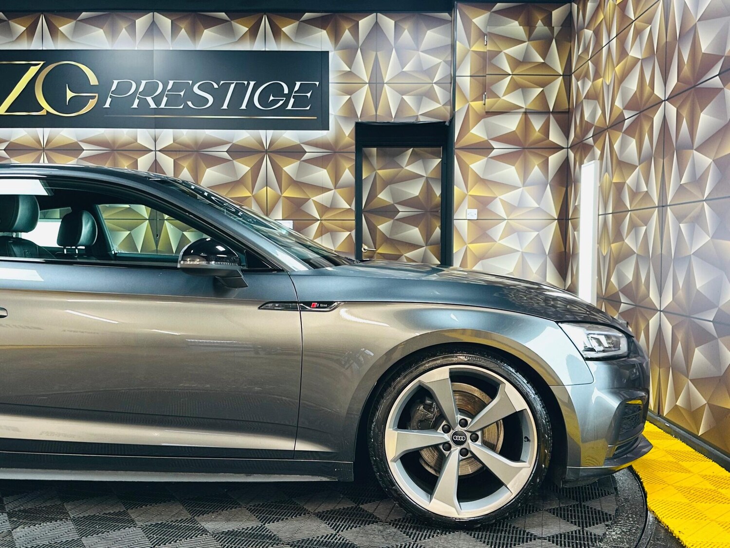 Used Audi A5 2020 for sale - 77671632: Photo 37