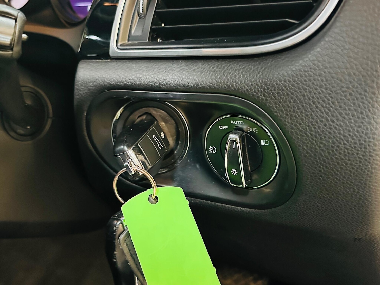 Used Porsche Macan 2016 for sale - 76613307: Photo 66