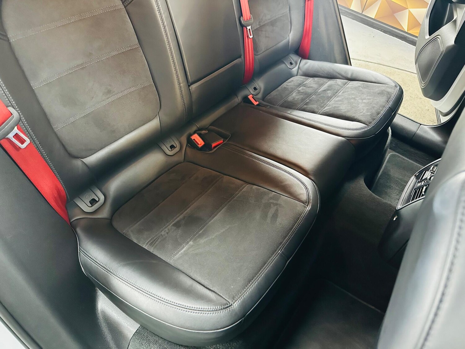 Used Porsche Macan 2016 for sale - 76613307: Photo 77