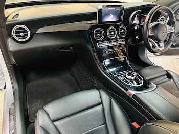 Used Mercedes-Benz C-Class 2018 for sale - 76166888: Photo 4