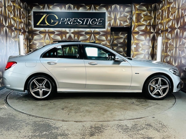 Used Mercedes-Benz C-Class 2018 for sale - 76166888: Photo 9
