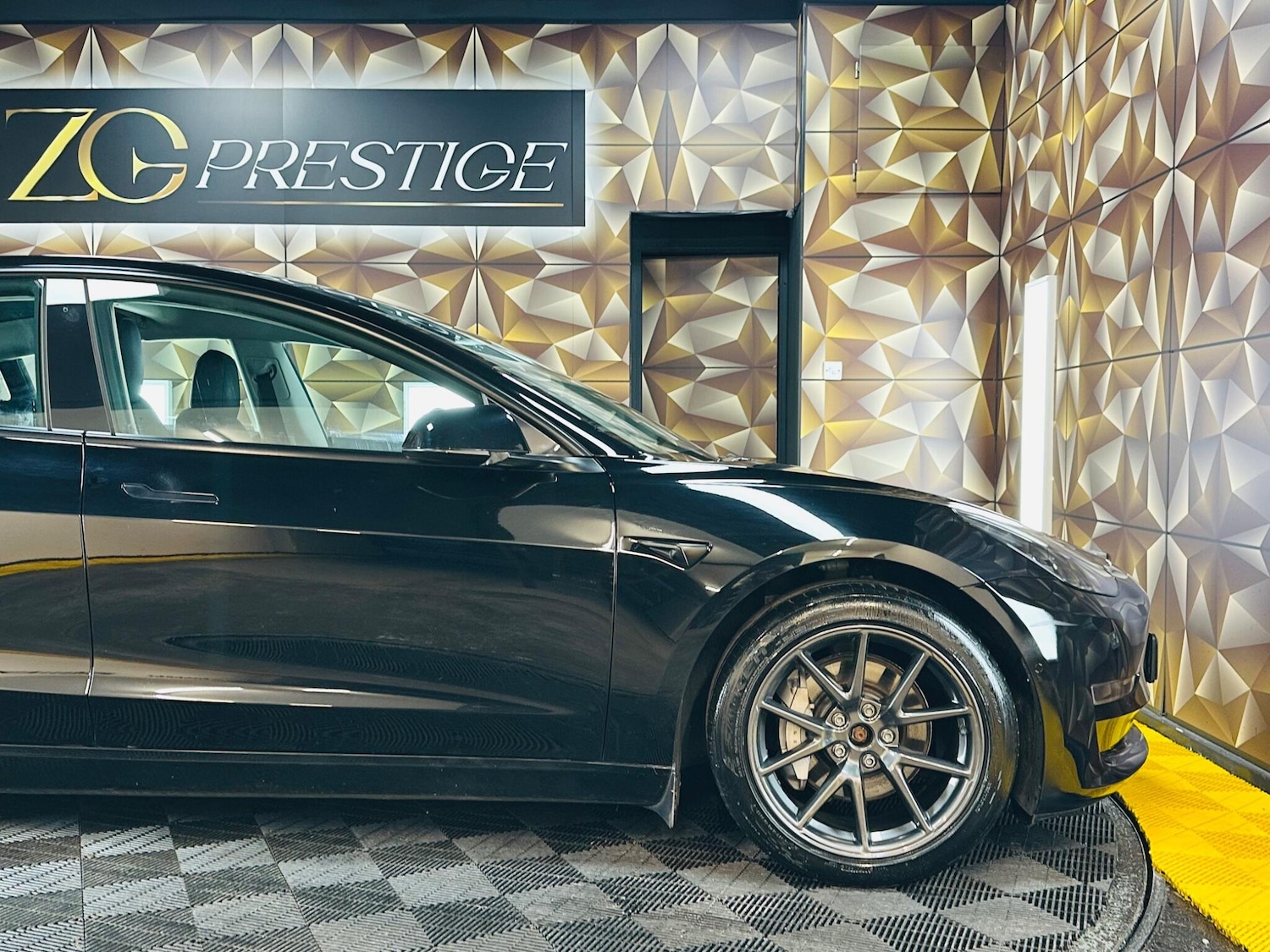 Used Tesla Model 3 2021 for sale - 78019344: Photo 38