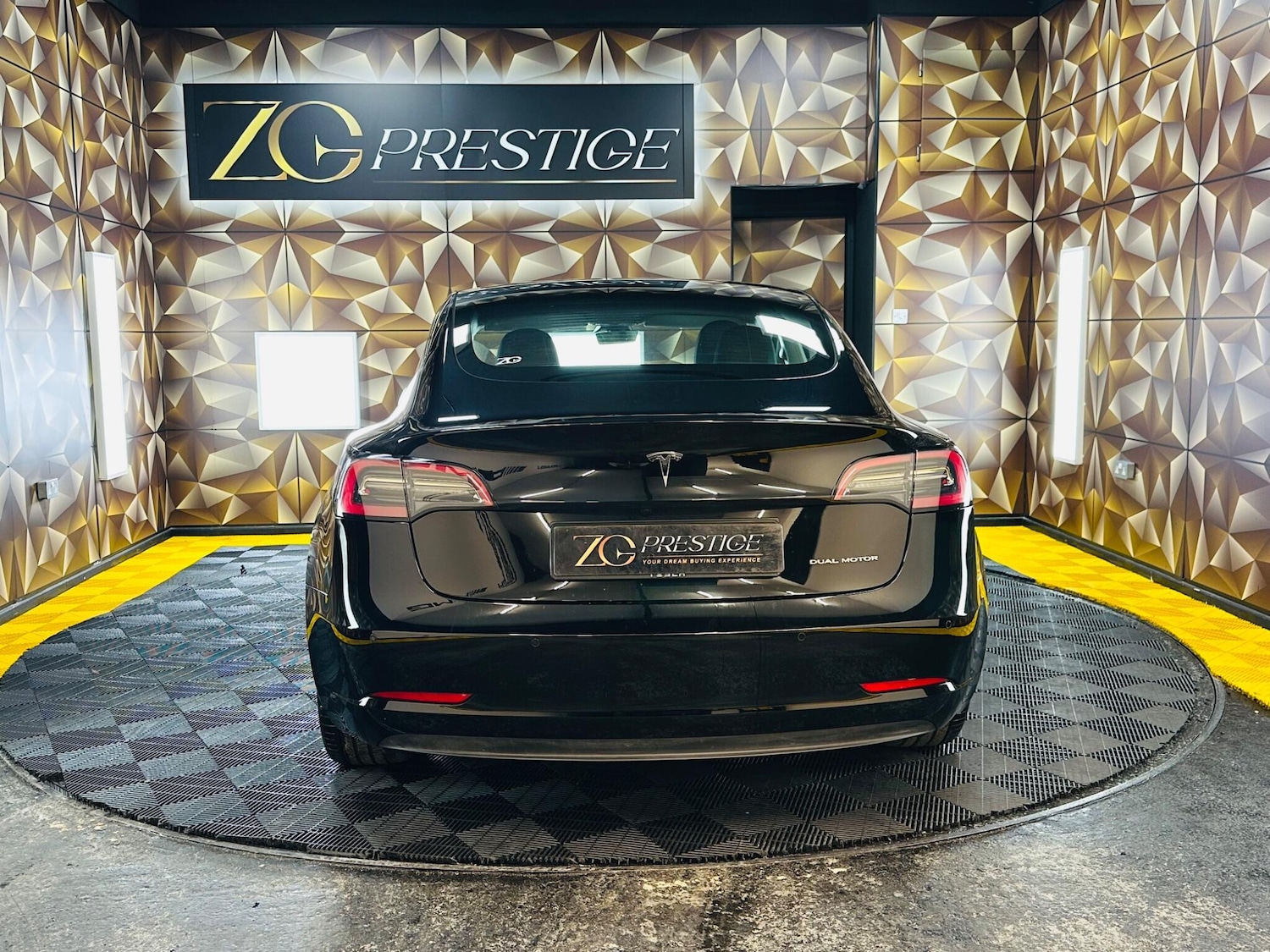 Used Tesla Model 3 2021 for sale - 78019344: Photo 5