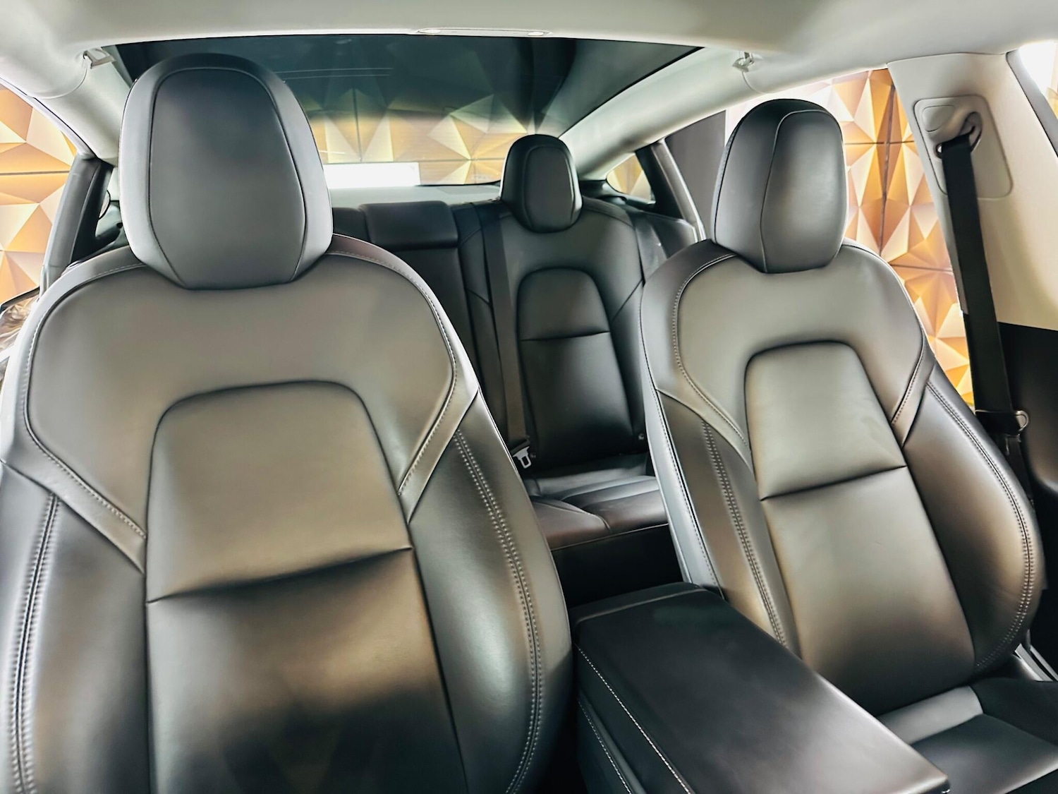 Used Tesla Model 3 2021 for sale - 78019344: Photo 6