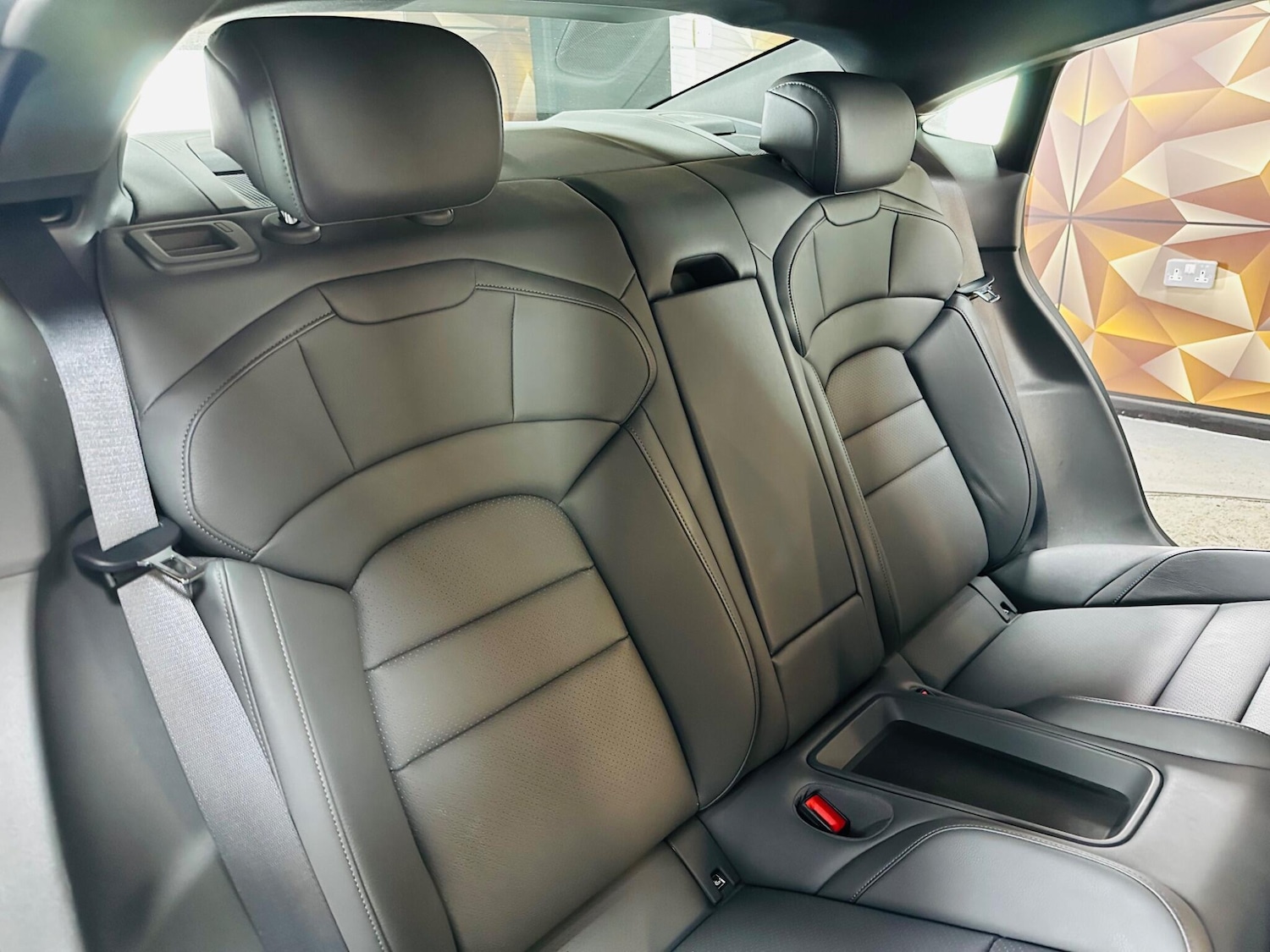 Used Porsche Taycan 2021 for sale - 76964858: Photo 14