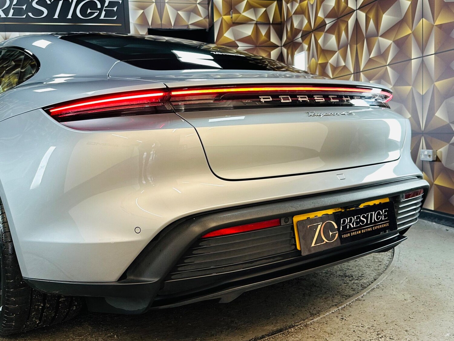 Used Porsche Taycan 2021 for sale - 76964858: Photo 39