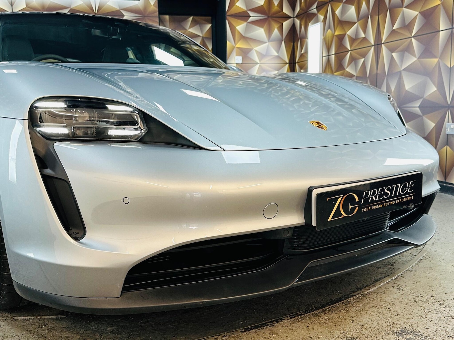 Used Porsche Taycan 2021 for sale - 76964858: Photo 43