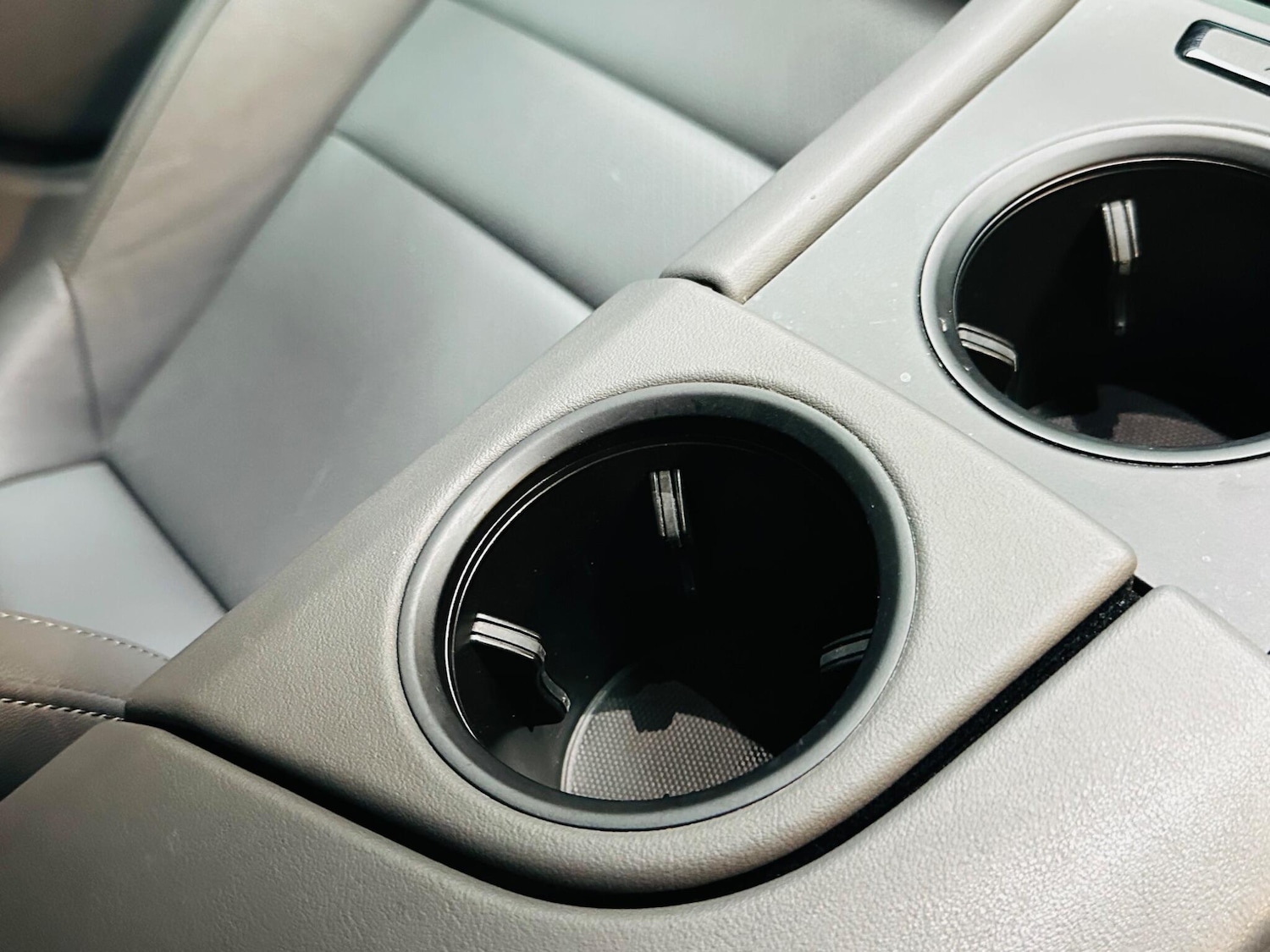 Used Porsche Taycan 2021 for sale - 76964858: Photo 59