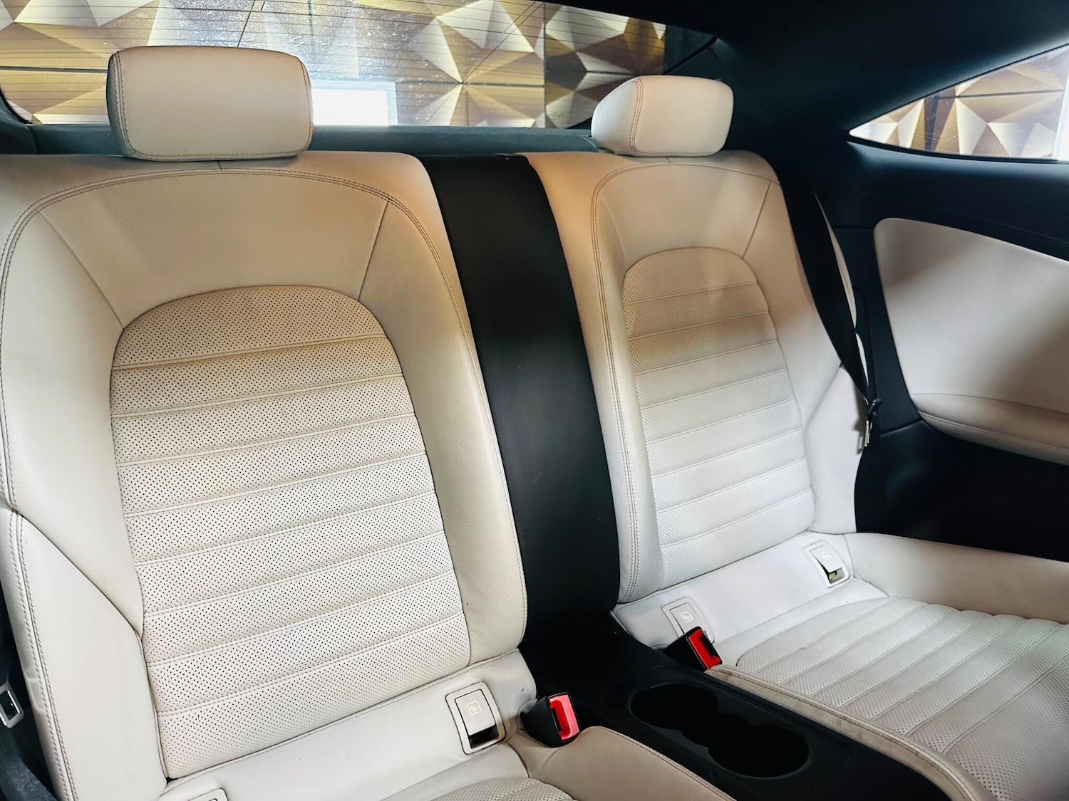 Used Mercedes-Benz C Class 2017 for sale - 78127869: Photo 30