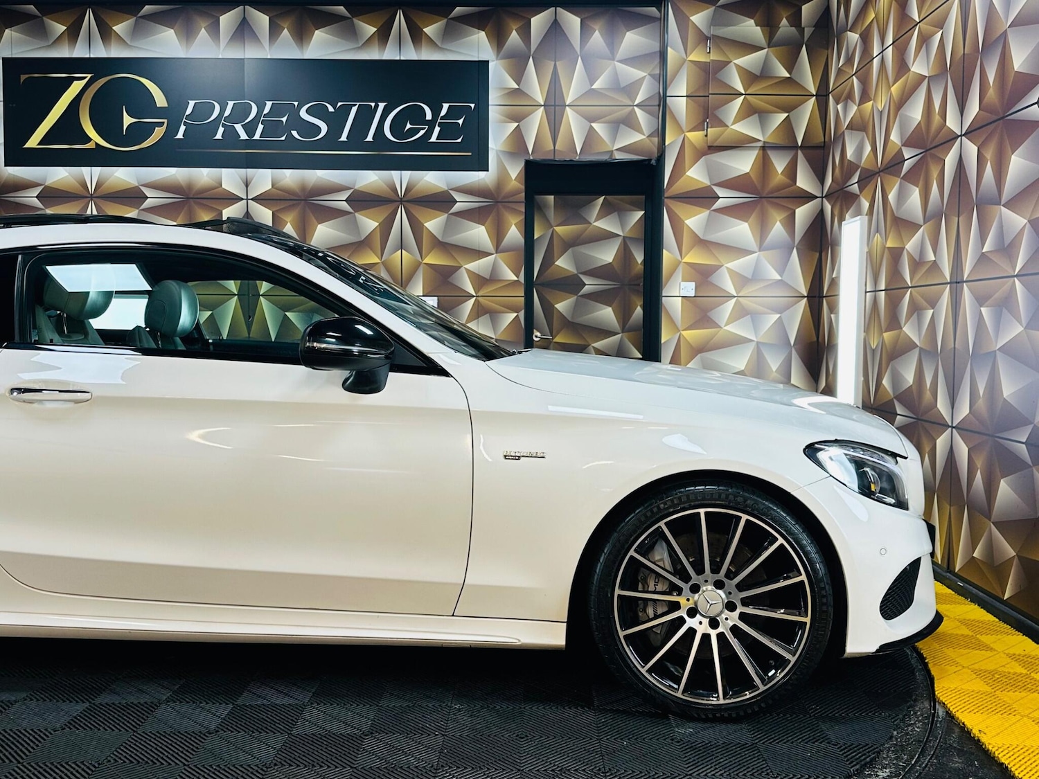 Used Mercedes-Benz C Class 2017 for sale - 78127869: Photo 40