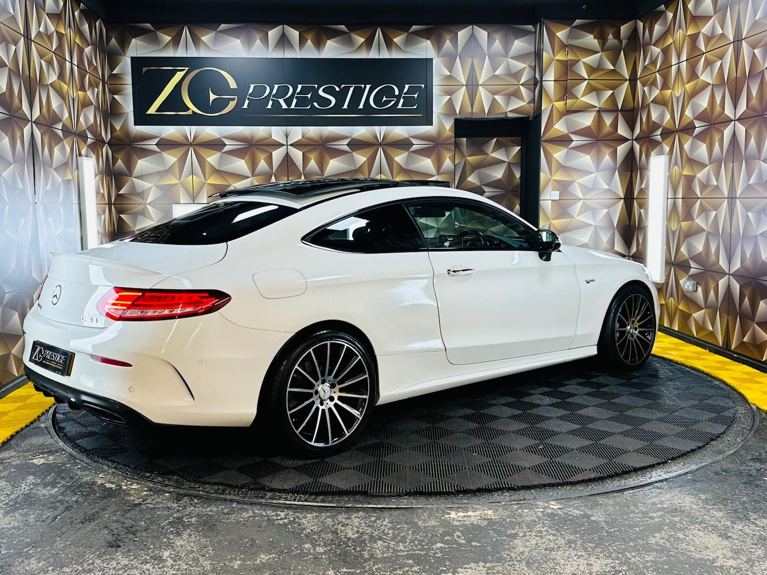 Used Mercedes-Benz C Class 2017 for sale - 78127869: Photo 43