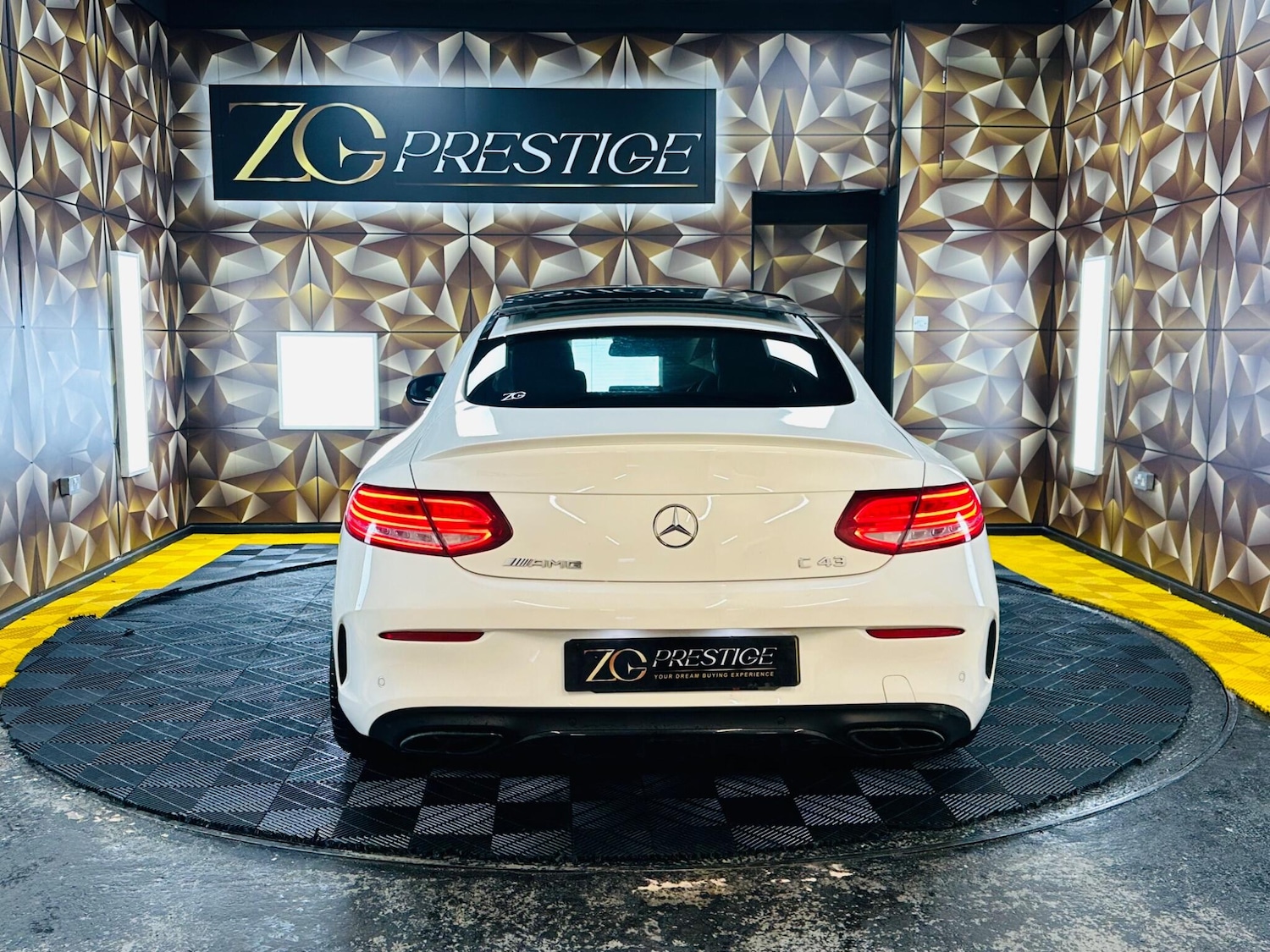 Used Mercedes-Benz C Class 2017 for sale - 78127869: Photo 5