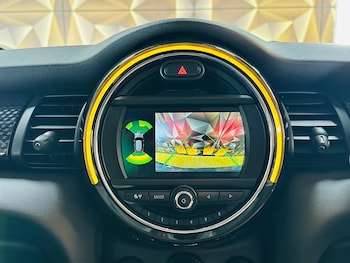 Used MINI Hatch 2019 for sale - 79269157: Photo