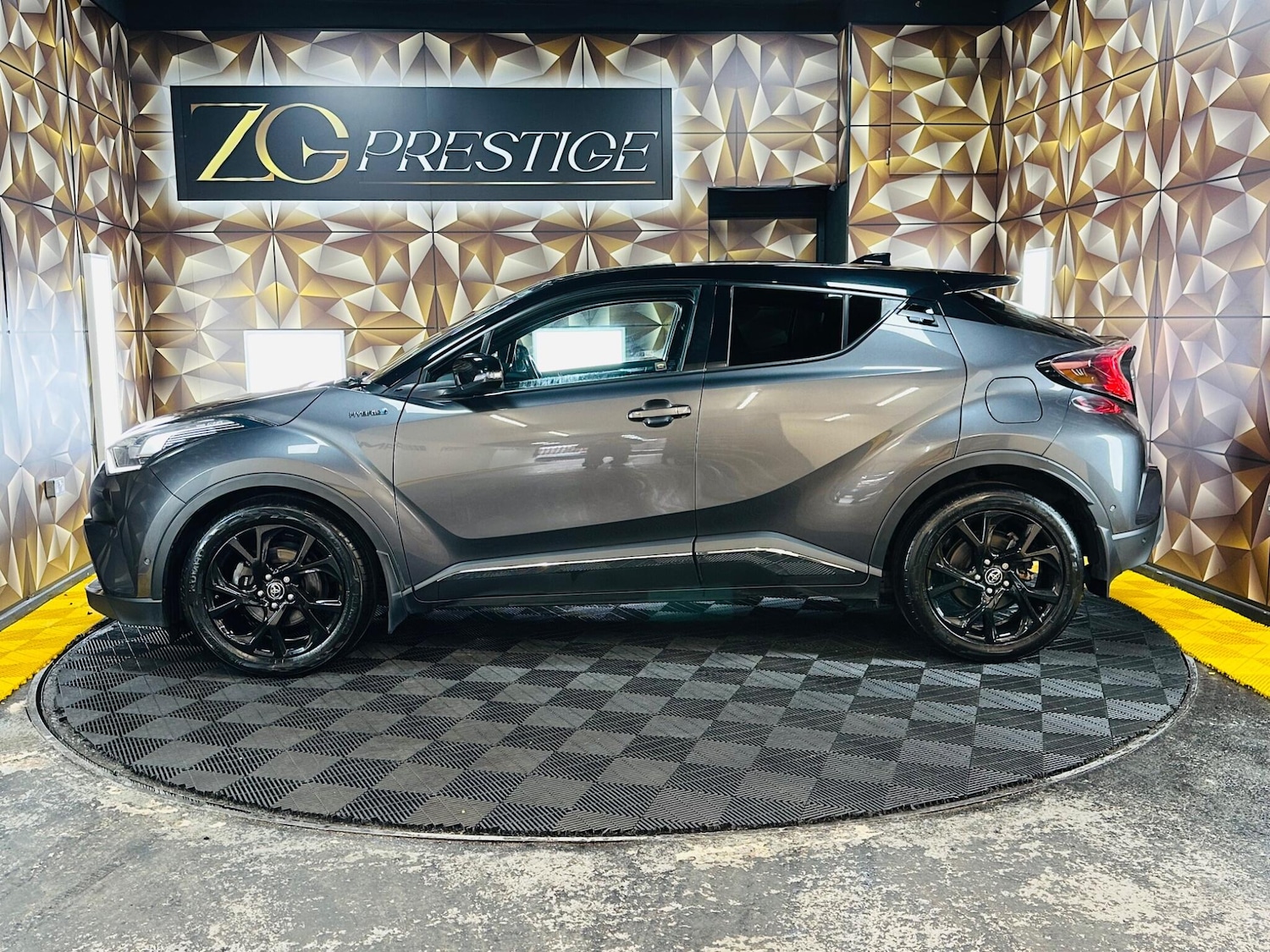 Used Toyota C-HR 2019 for sale - 78101019: Photo 11