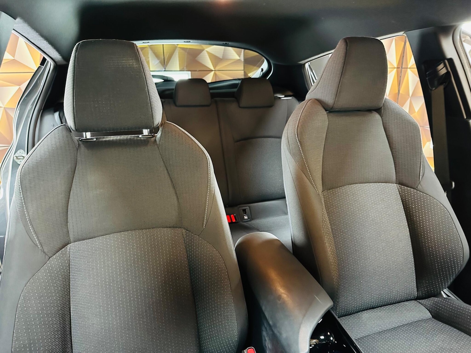 Used Toyota C-HR 2019 for sale - 78101019: Photo 26