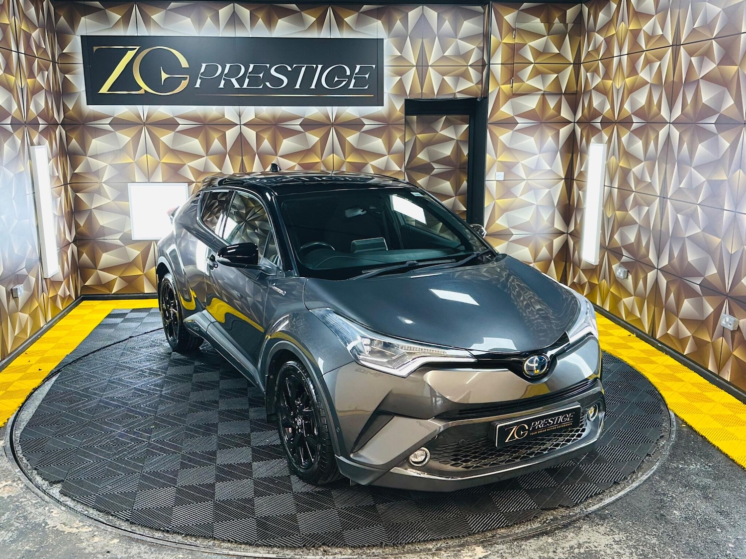 Used Toyota C-HR 2019 for sale - 78101019: Photo 38