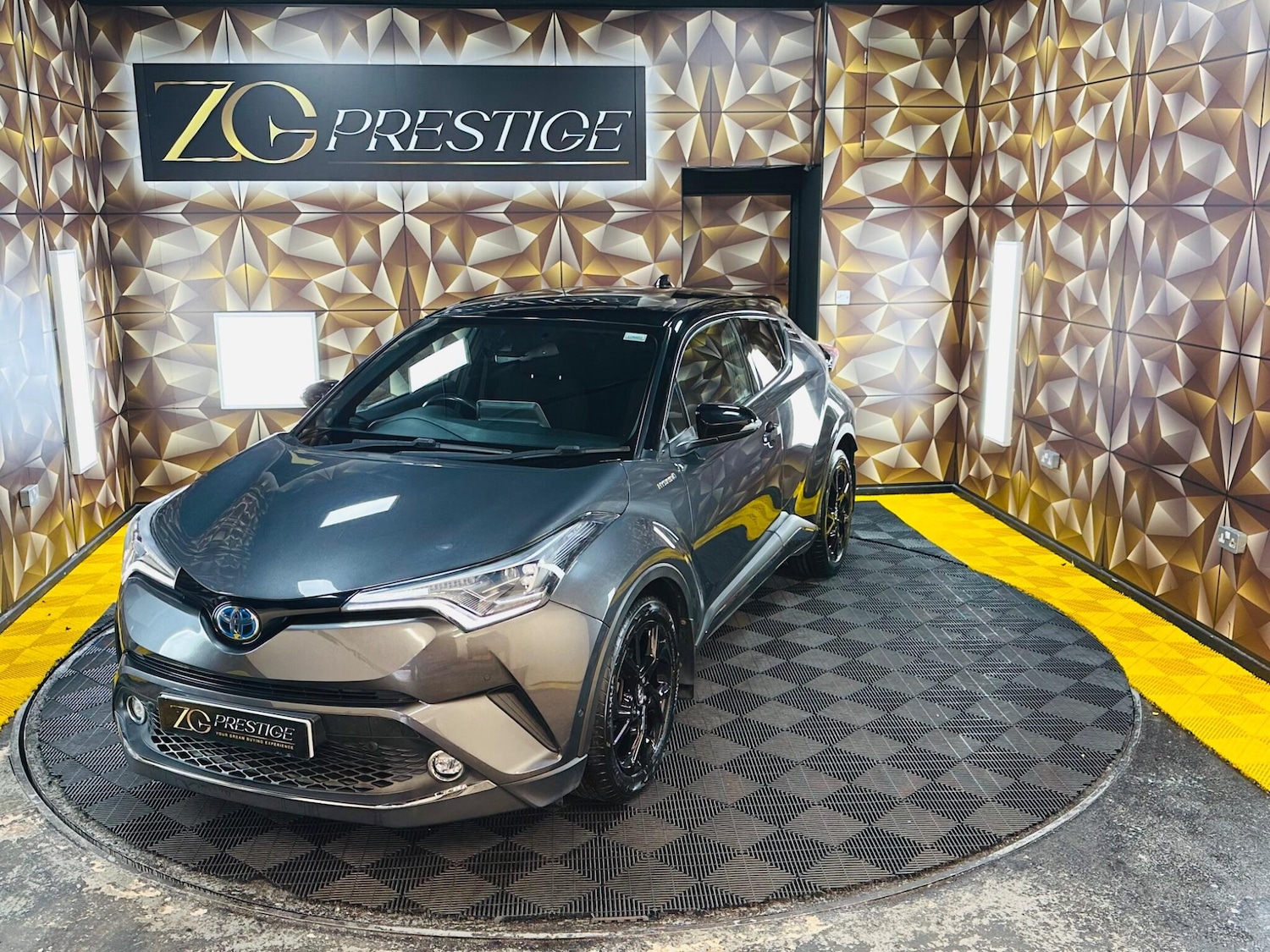 Used Toyota C-HR 2019 for sale - 78101019: Photo 40