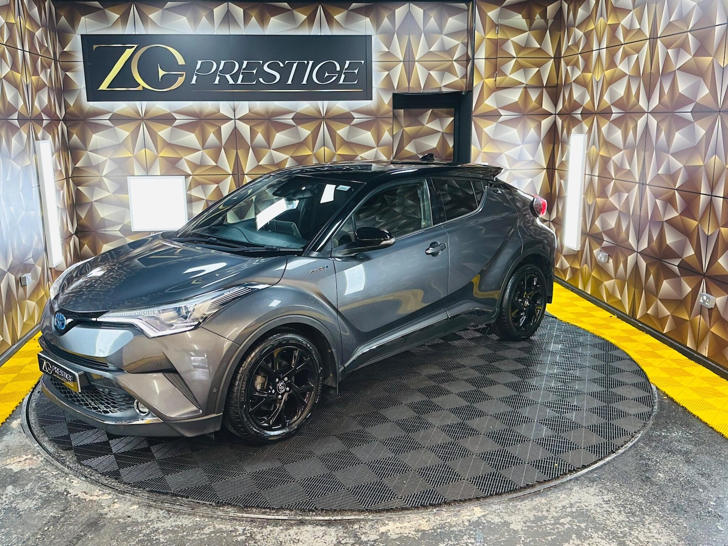Used Toyota C-HR 2019 for sale - 78101019: Photo 43