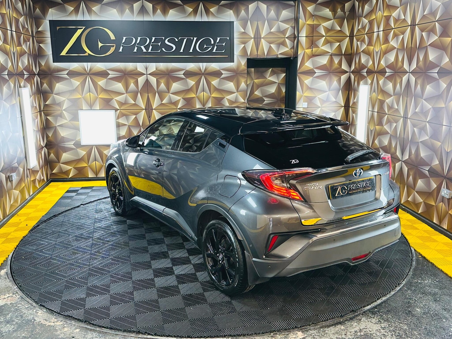 Used Toyota C-HR 2019 for sale - 78101019: Photo 45