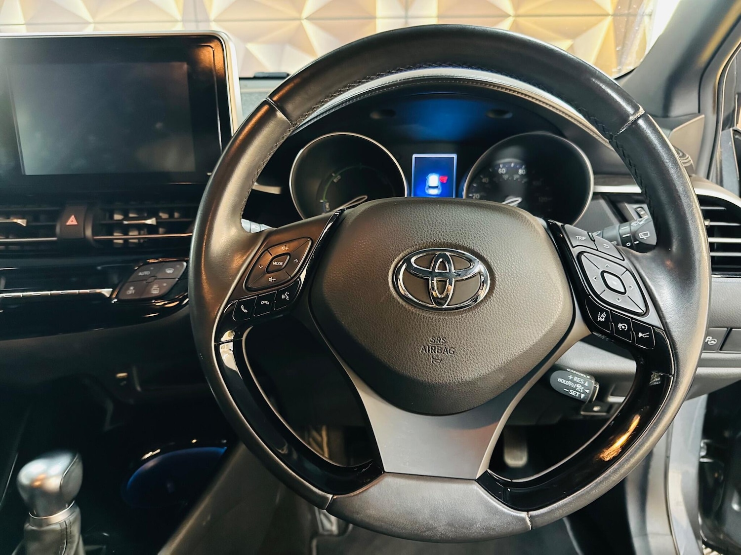 Used Toyota C-HR 2019 for sale - 78101019: Photo 46