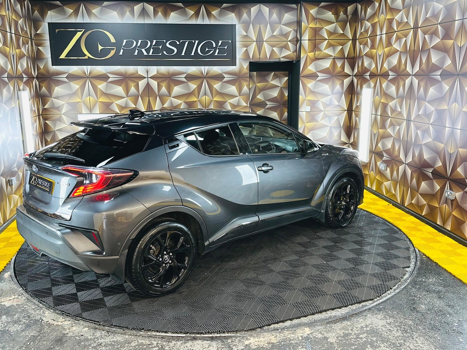 Used Toyota C-HR 2019 for sale - 78101019: Photo 7