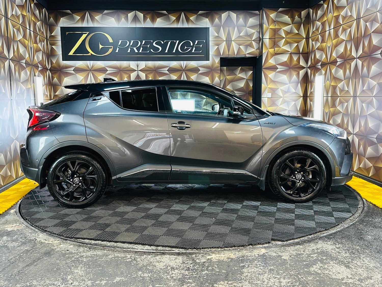Used Toyota C-HR 2019 for sale - 78101019: Photo 9