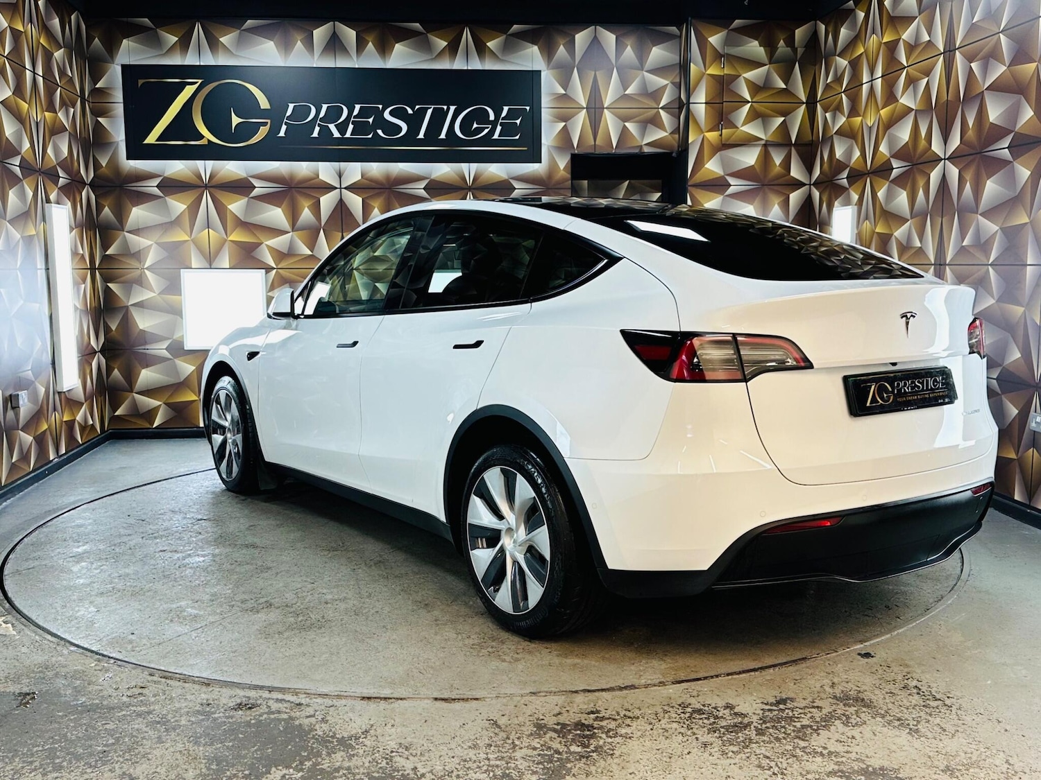 Used Tesla Model Y 2022 for sale - 76226800: Photo 25