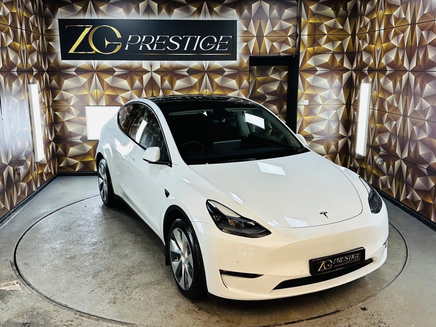 Used Tesla Model Y 2022 for sale - 76226800: Photo 26