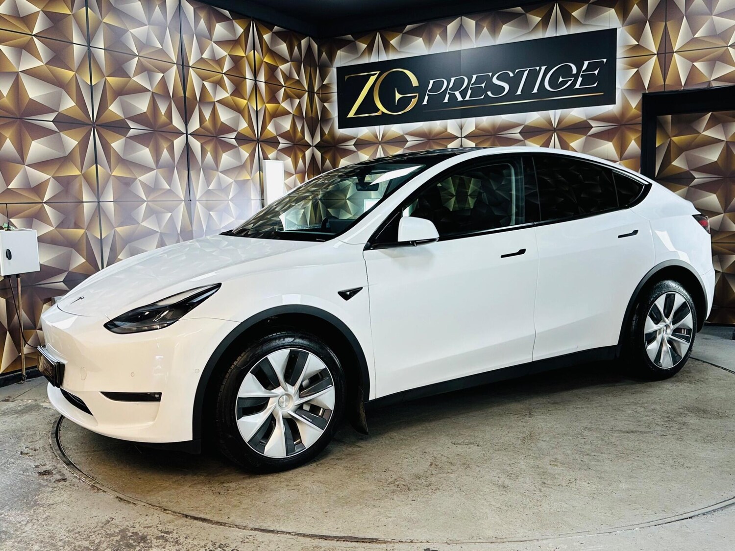 Used Tesla Model Y 2022 for sale - 76226800: Photo 29